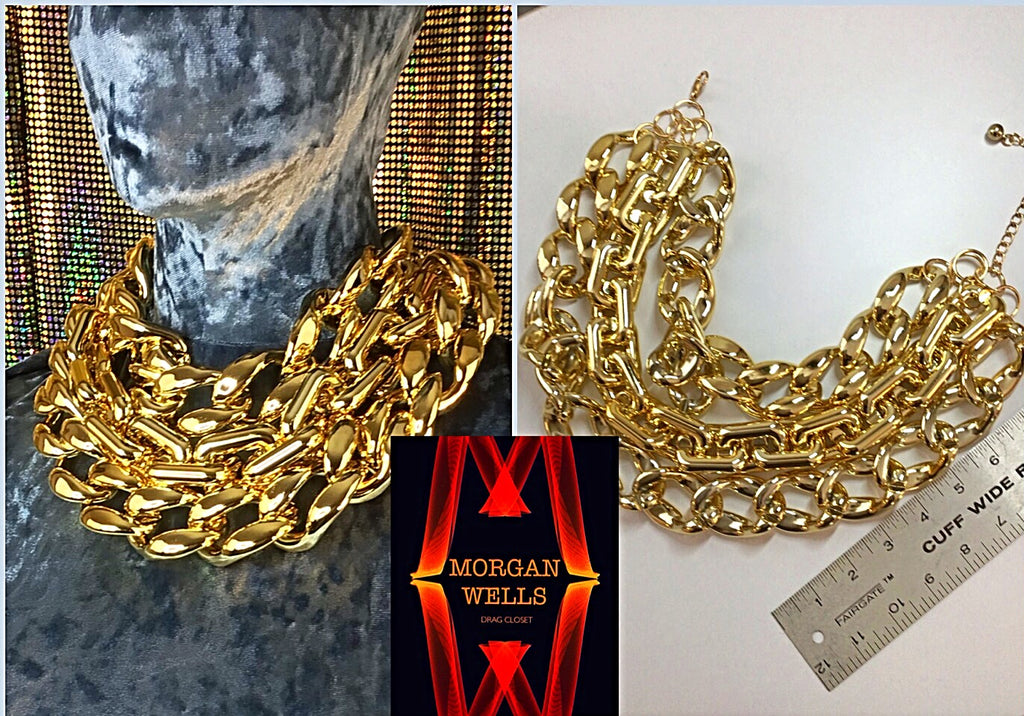 FABULOUS TRIPPLE CHAIN NECKLACE IN GOLD